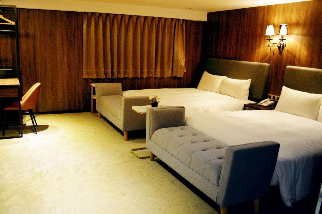 Taipei Heroes Square Hotel Exterior photo